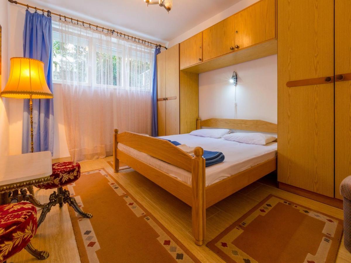 Dubravka Apartment *